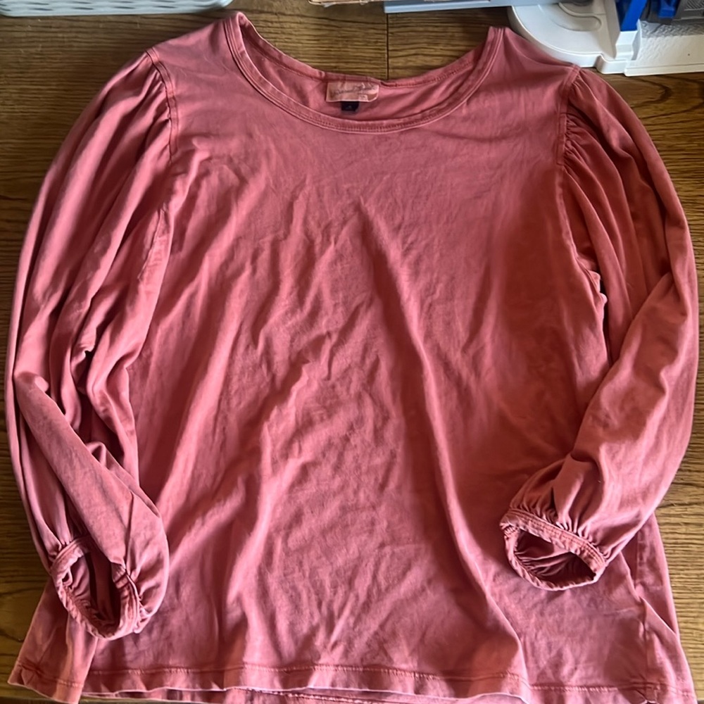 Universal thread bubble sleeve shirt